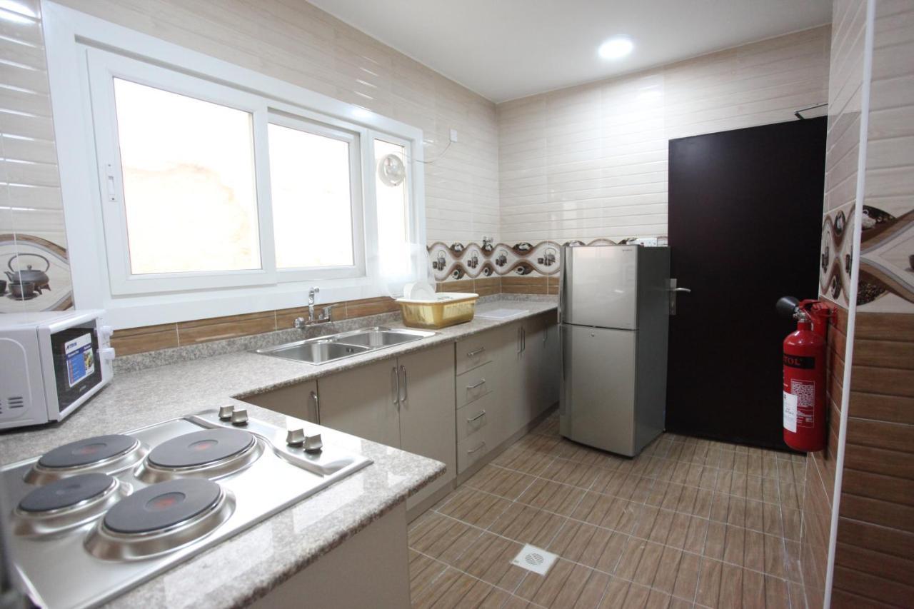 Almanzel Hotel Apartments Маскат Экстерьер фото